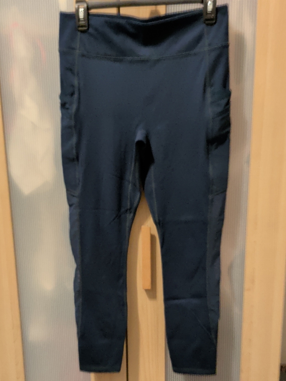 Fabletics Dark Teal Blue Motion365 Leggings with Meah Sides & Pockets, Large